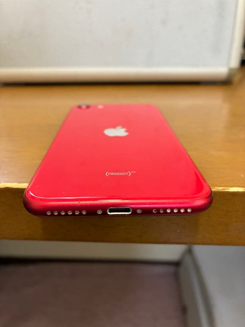 iPhone SE (PRODUCT)RED 64GB 本体　美品