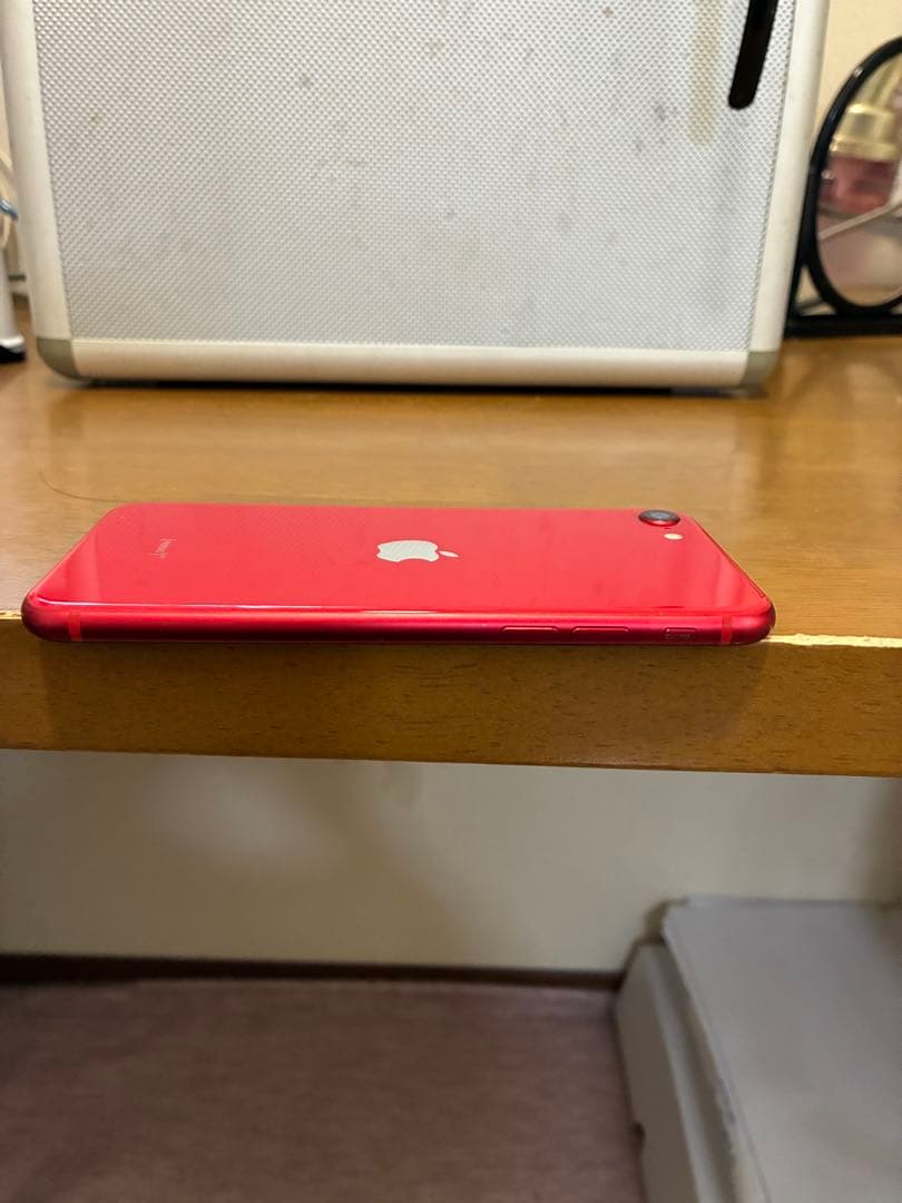 iPhone SE (PRODUCT)RED 64GB 本体　美品