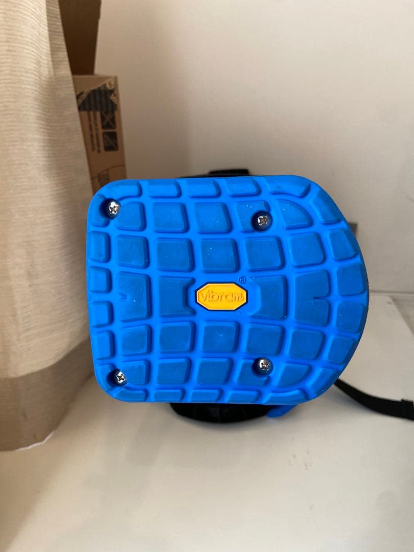 ぐっちゃん　WALK 3.0 ハンズフリー松葉杖