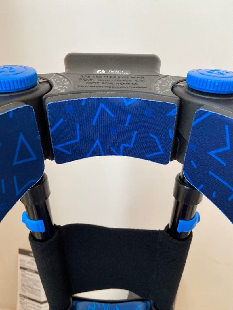 ぐっちゃん　WALK 3.0 ハンズフリー松葉杖