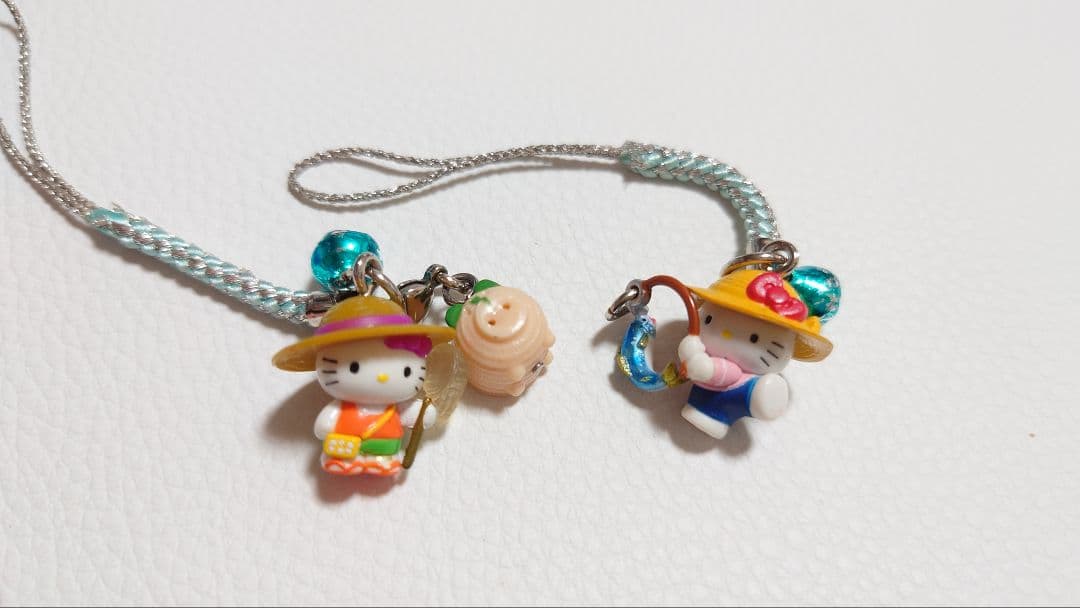 ご当地キティ☆ハローキティ☆夏休み☆絵日記 釣り2個セット☆根付け ストラップ