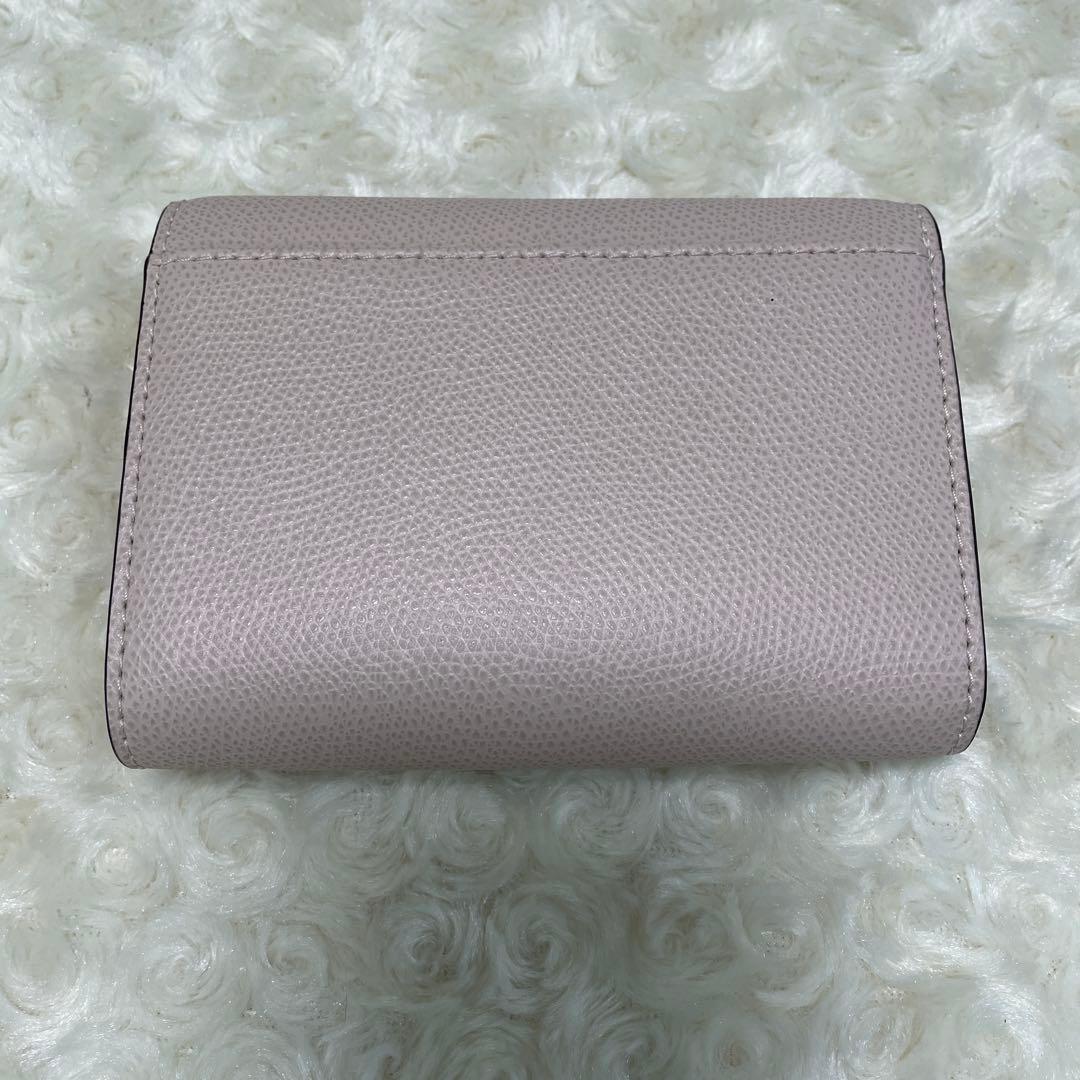 FURLAフルラ　レディース　二つ折り財布　ピンク
