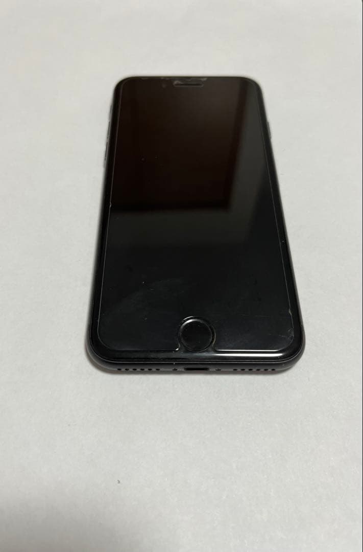 Apple iPhone8 ブラック