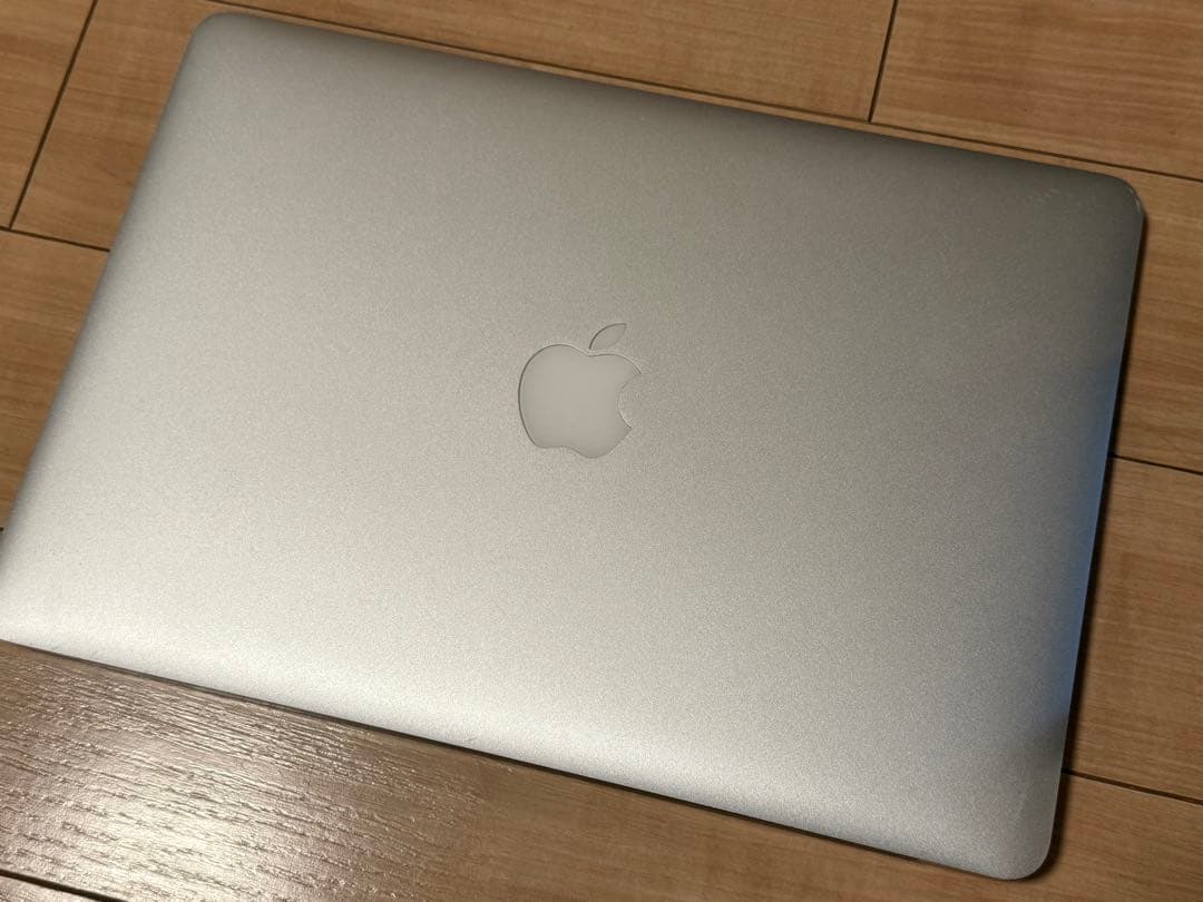 MacBook本体 MacBook Air (13-inch, Early 2014) 256GB