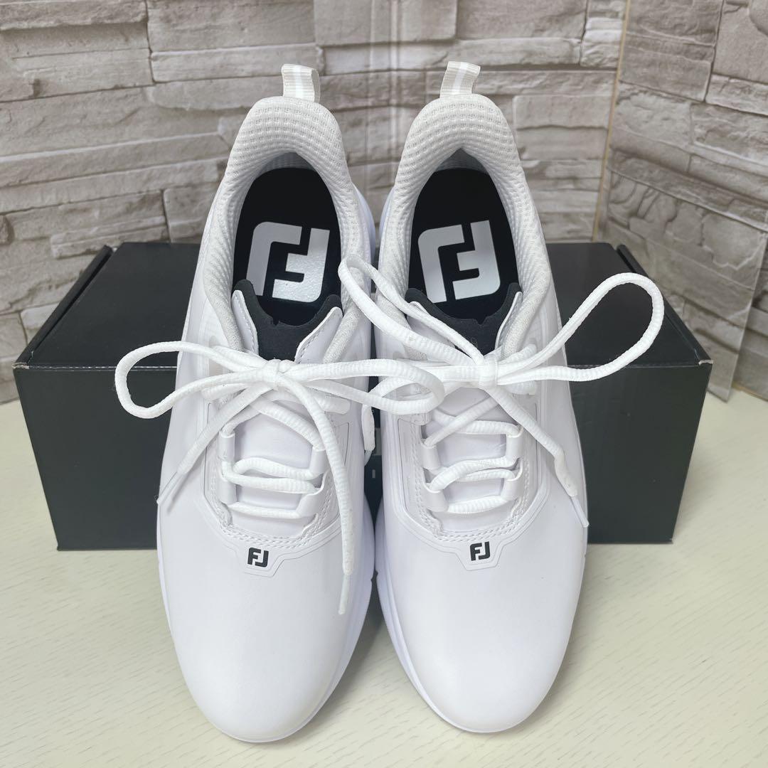 emichossFootJoy シューズ 女性用 ホワイト24.5