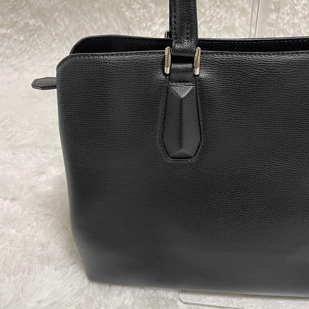 土屋鞄トートバッグ　ブラックレザーHINON ヒノン