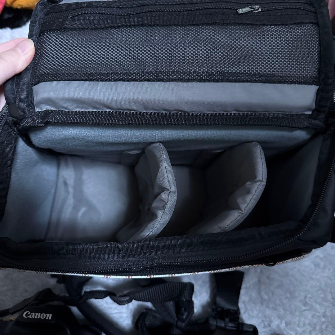 Canon 一眼レフカメラ EOS40D 望遠レンズ付き ストロボ付き カバン付