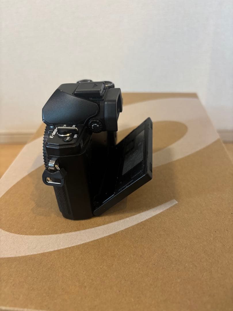 【OLYMPUS】 OM-D E-M10 MarkII EZダブルズームキット