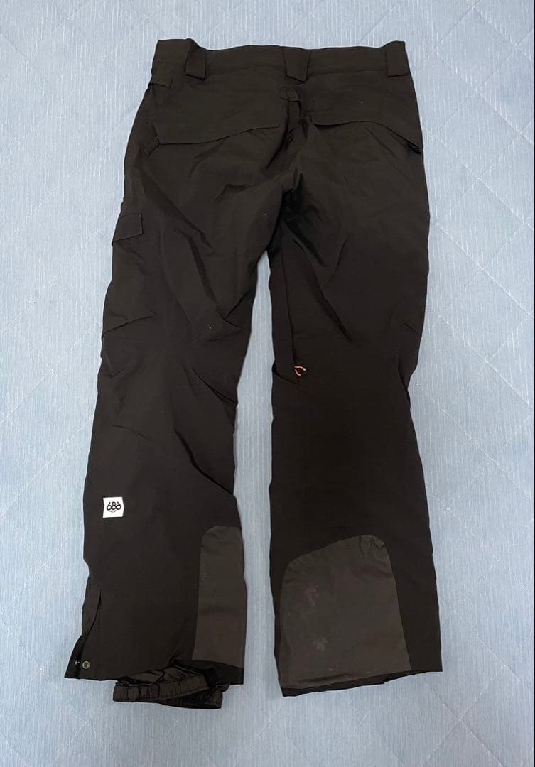 【sunny✨】スノボーウェア　スキーウェア　上下セット　686