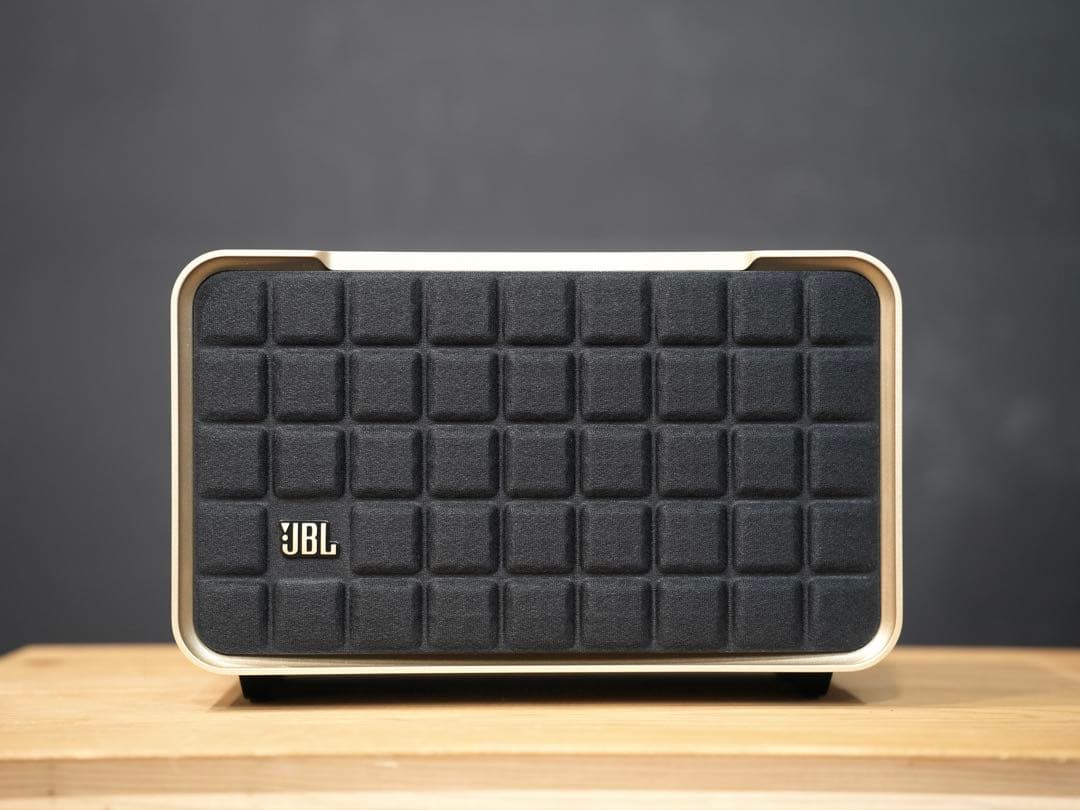 ［限りなく新同品］JBL authentics 200 ［稼働時間5時間］