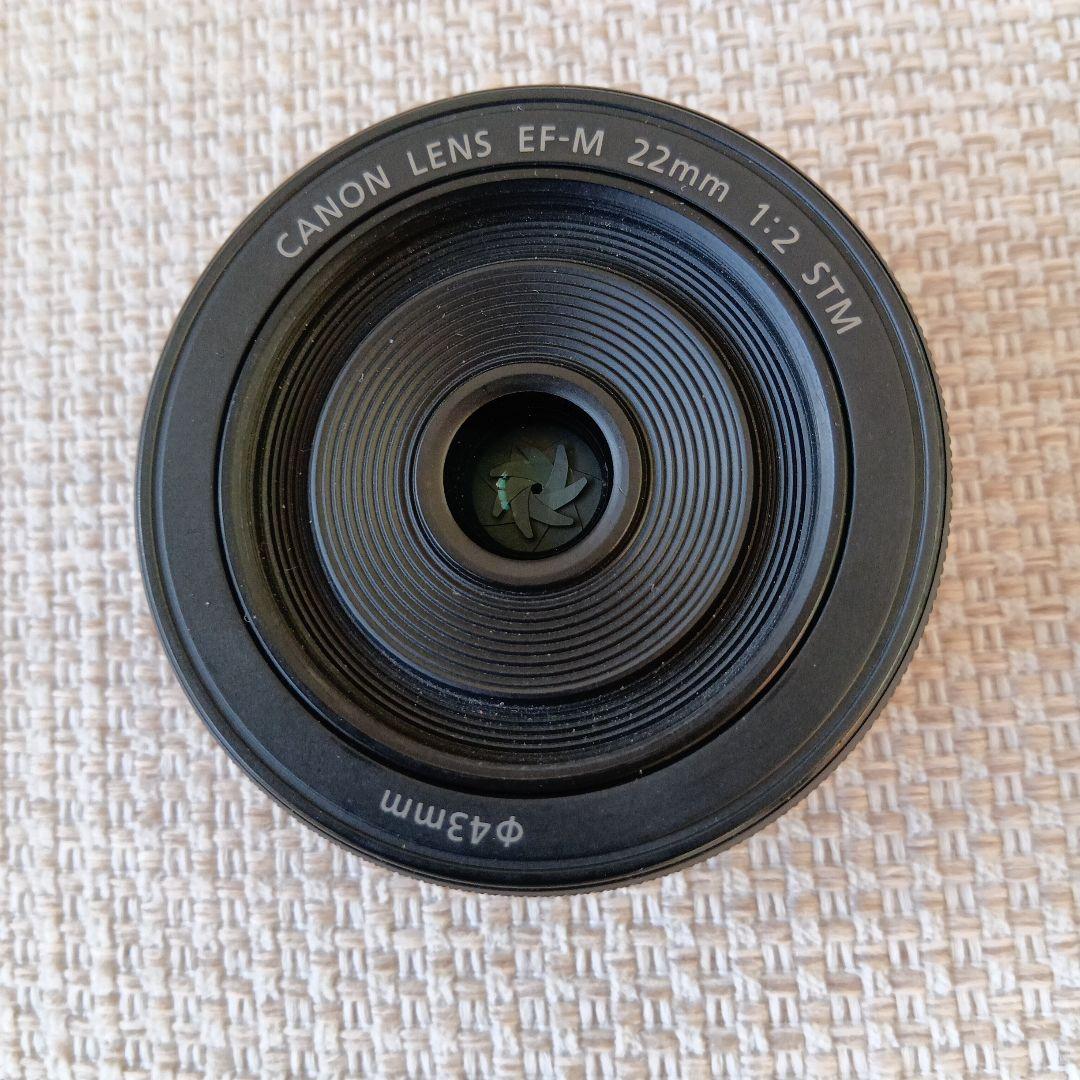 ☆極美品☆キャノン単焦点広角レンズEF-M22mmF2