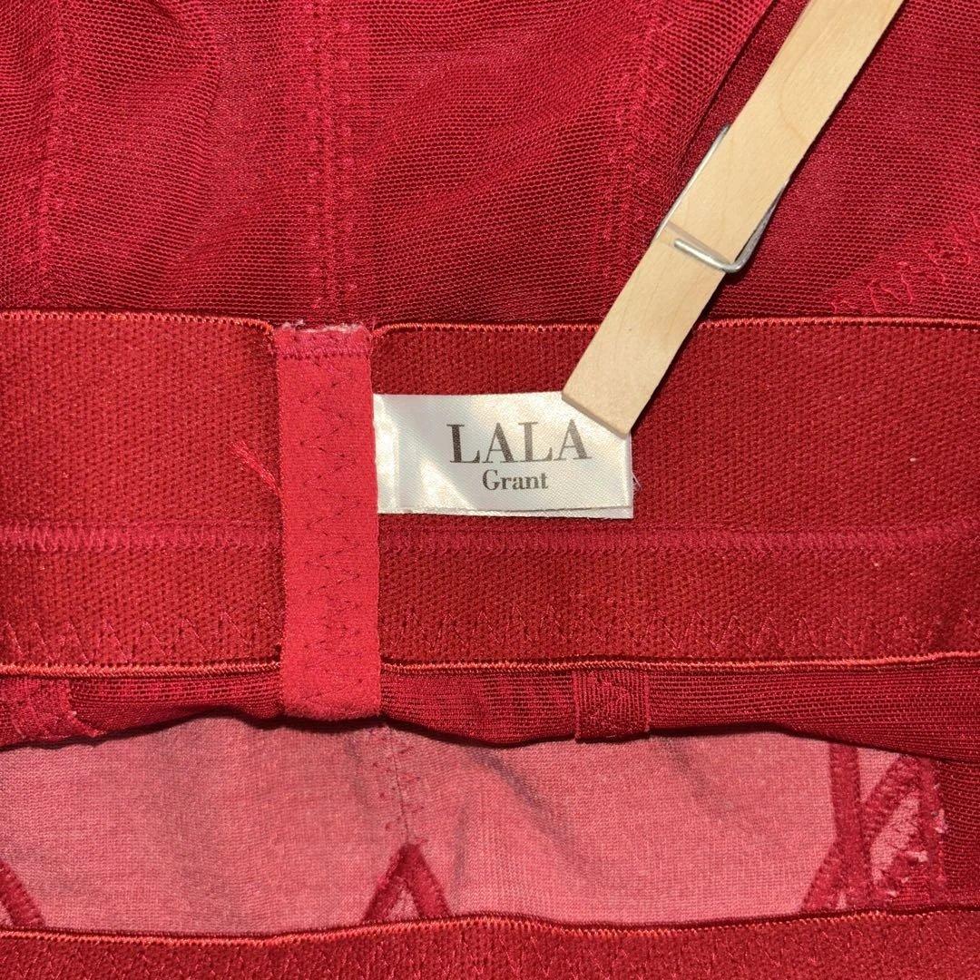 ララ　グラント　ハイウェストガードル　LOVE 76 レーストリム付き赤