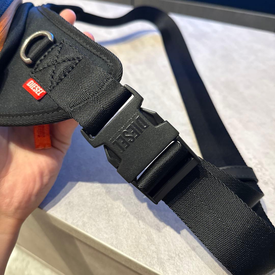 DIESEL ボディバッグ ほぼ未使用