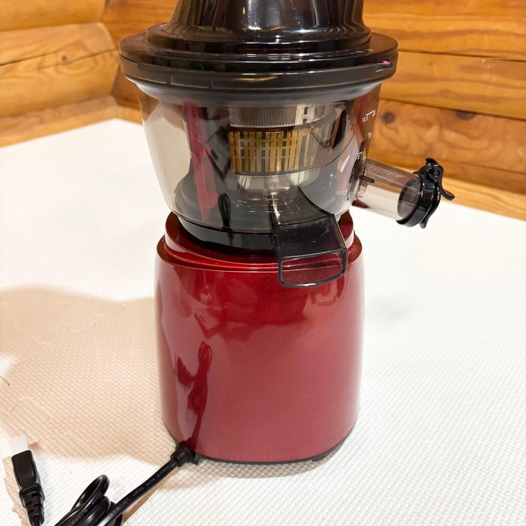 【美品】Kuvings クビンス ホールスロージューサー JSG-641M
