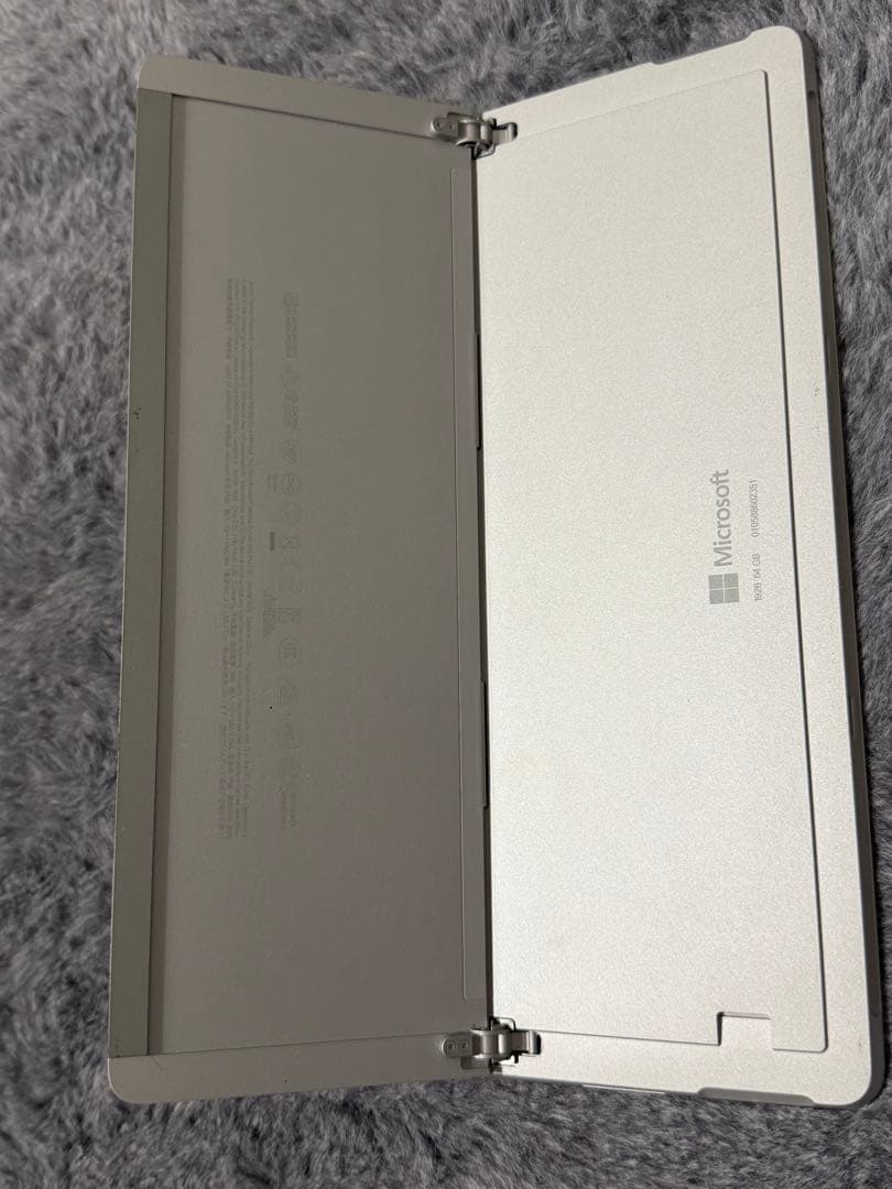Microsoft Surface Go 2 本体+キーボード