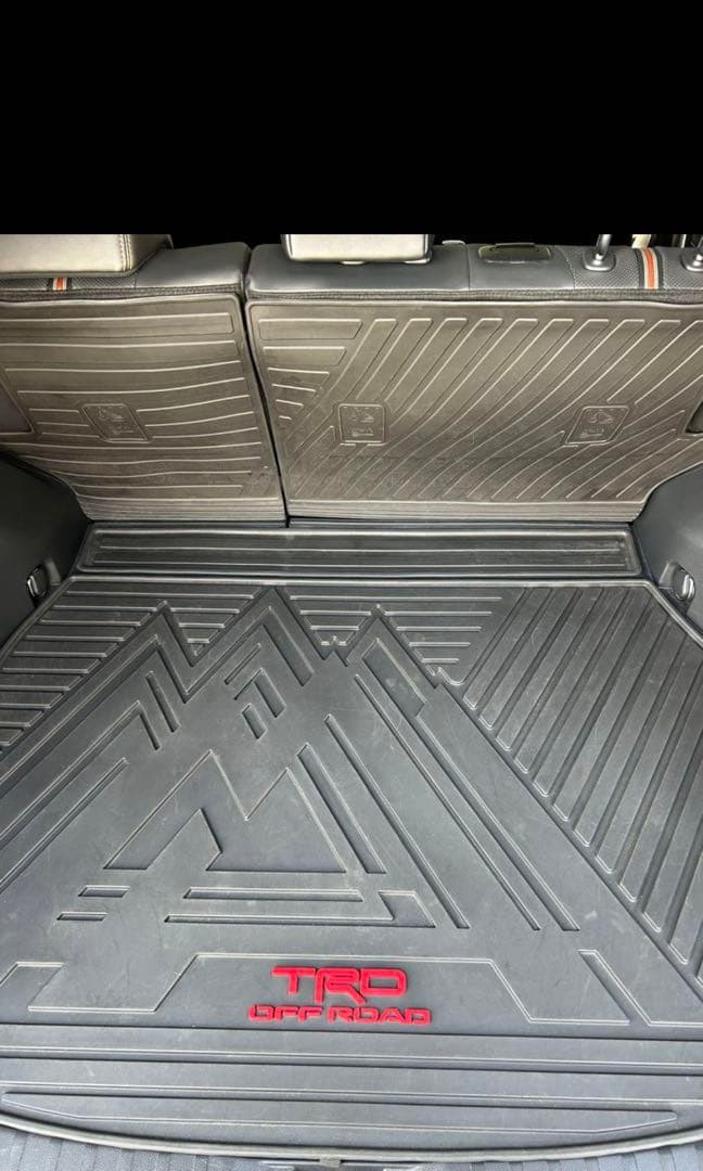RAV4専用 TRDラゲッジマット