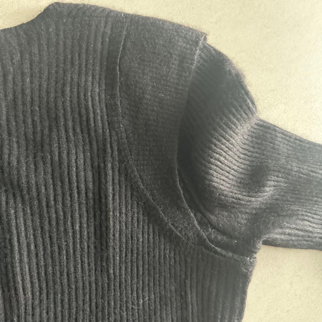 【美品】CHANEL カシミア100% ニット　Vネック　ブラック　黒
