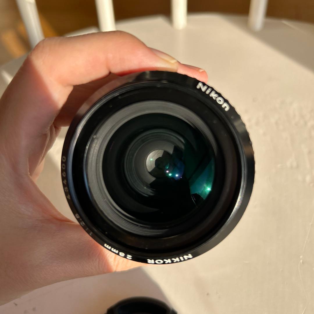 極美品　Nikon NIKKOR 28mm 1:2.8