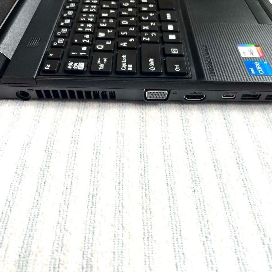 み*ひ様 【★美品！】富士通 LIFEBOOK A5513/R（2024年10月