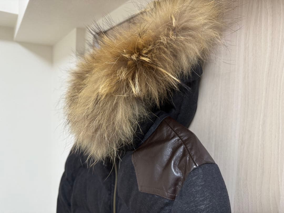 バーバリーブルーレーベル　ダウンジャケット　ダークグレー　36 S