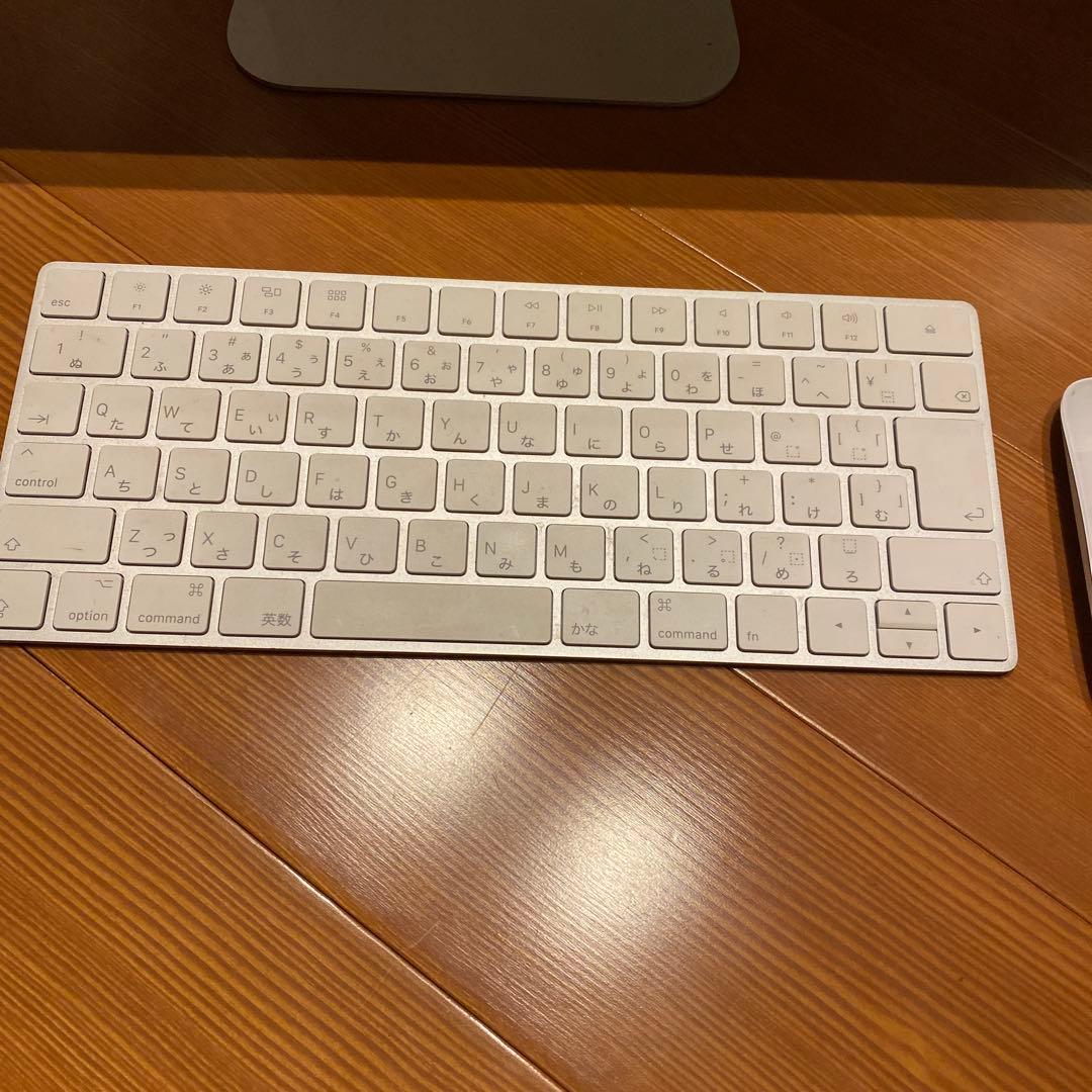 Apple iMac 21.5インチ 8GB