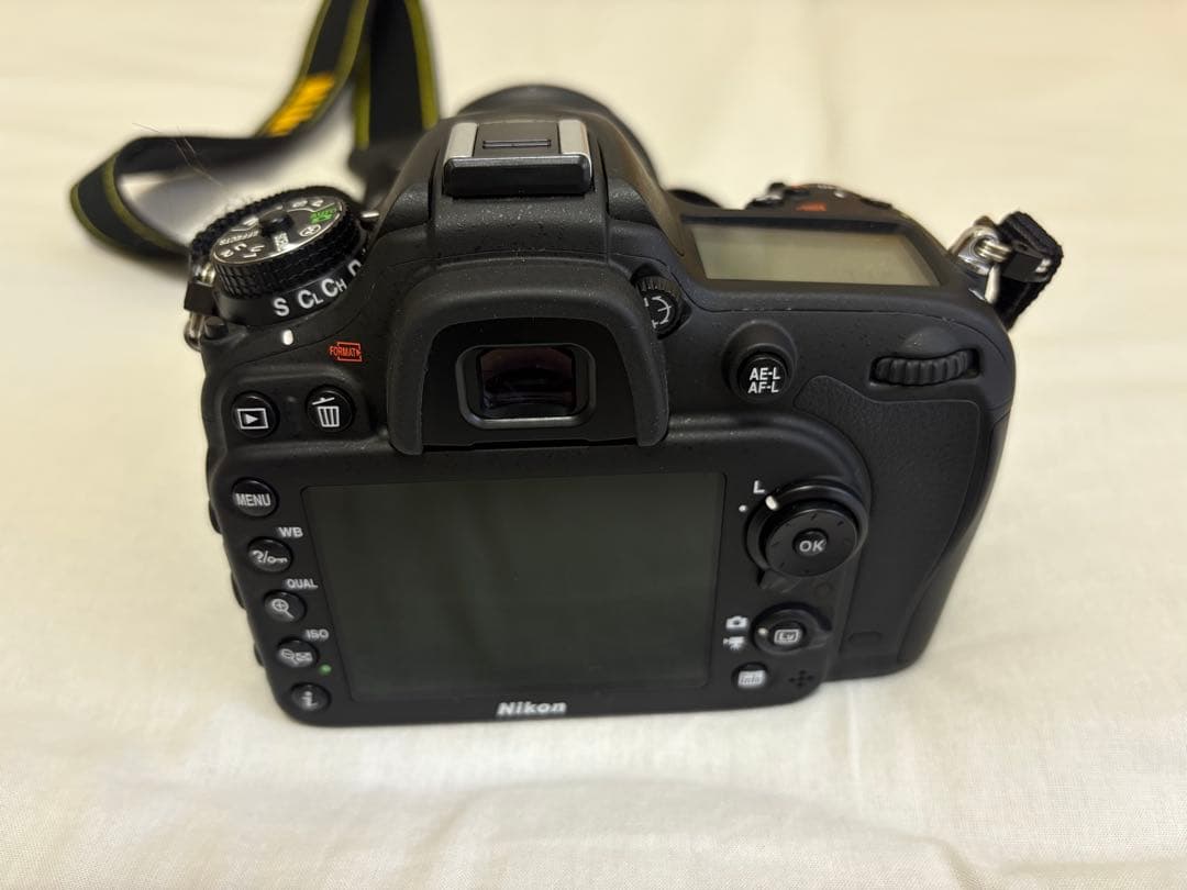 Nikon D7100 18-200 VR2 レンズキット 一眼レフ おまけ付き