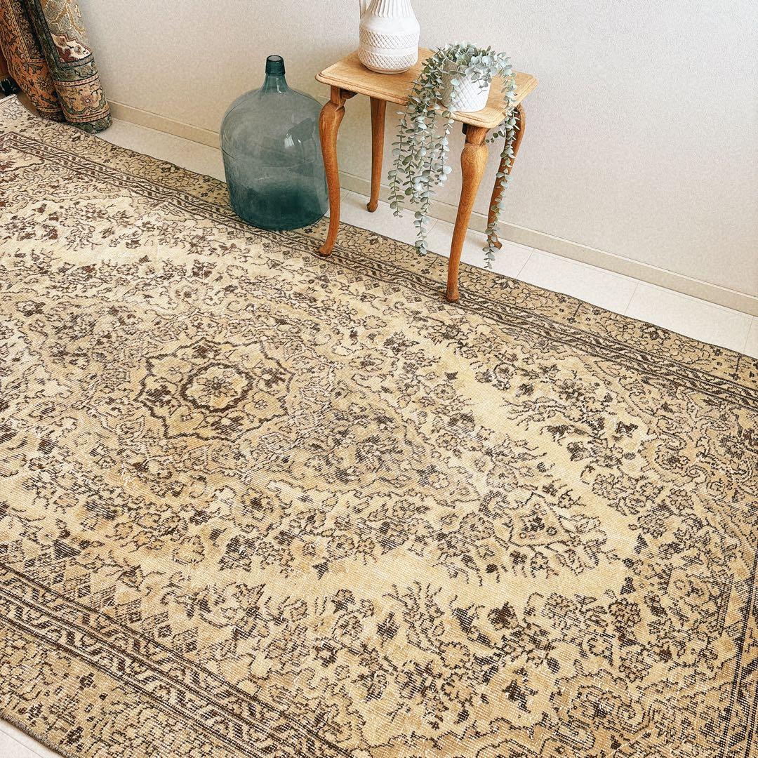 LEI　トルコ　大判　ヴィンテージラグ　ベージュ　ブラウン　グリーン