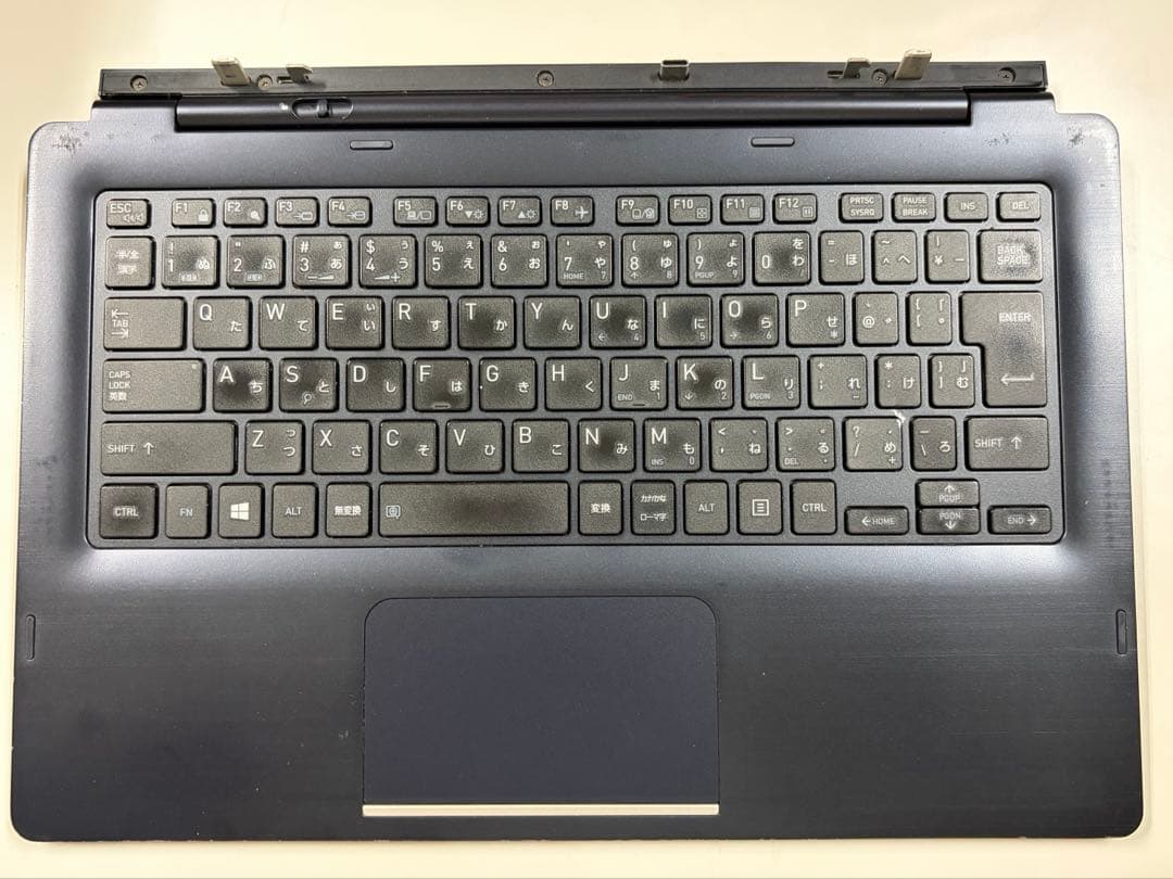 dynabook D83/M i5-8250U タブレットPC
