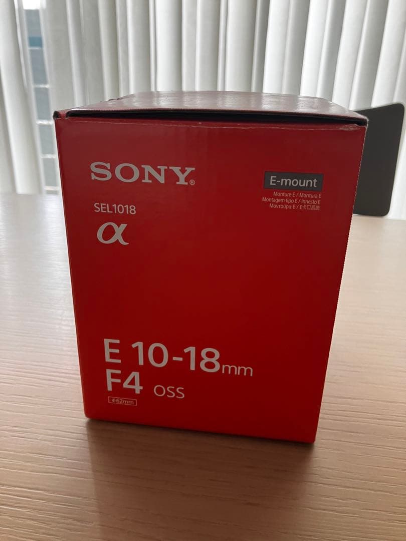 新品同様SONY E10-18㎜　F4 広角ズームレンズ　ＳＥＬ1018