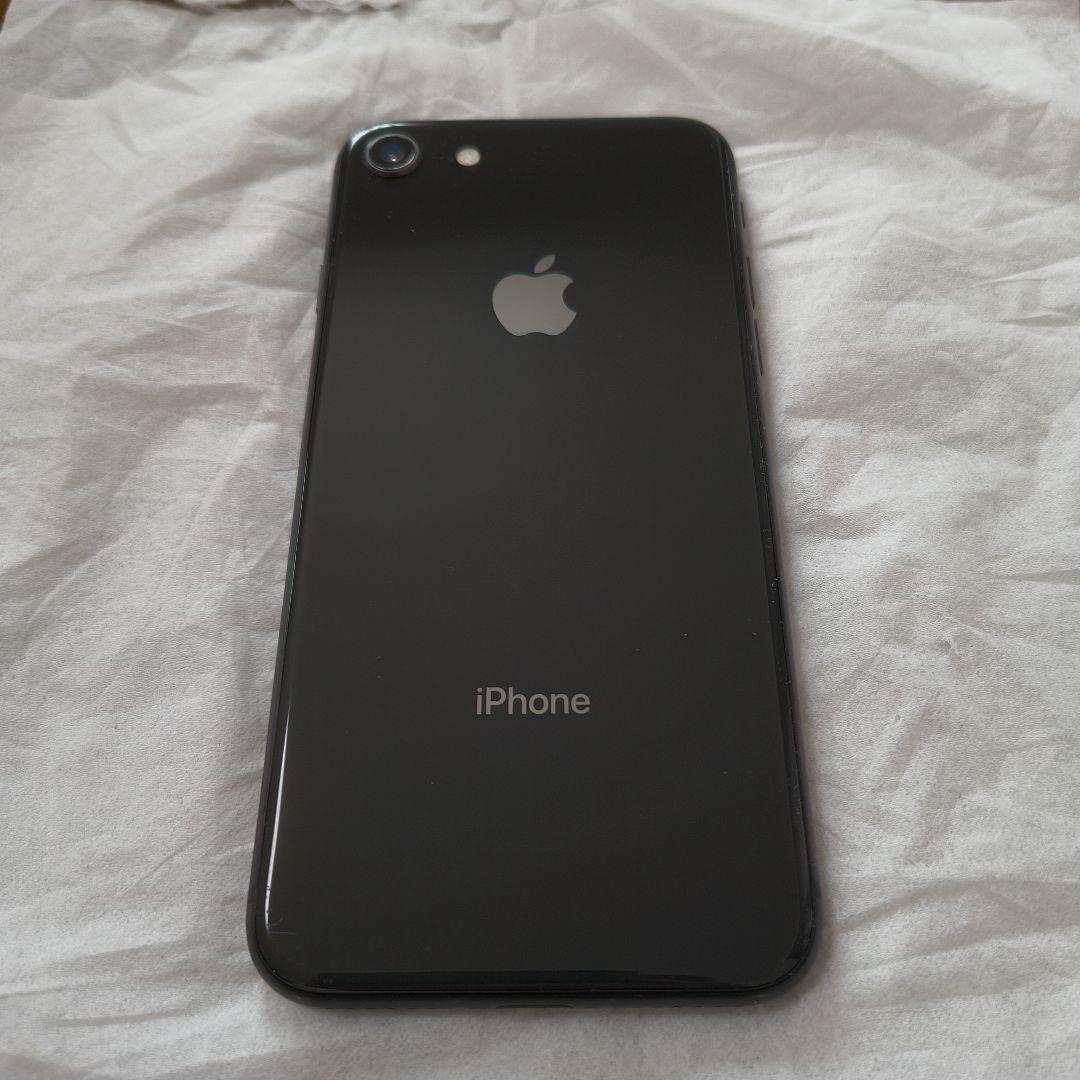 Apple iPhone 8 64GB スペースグレイ