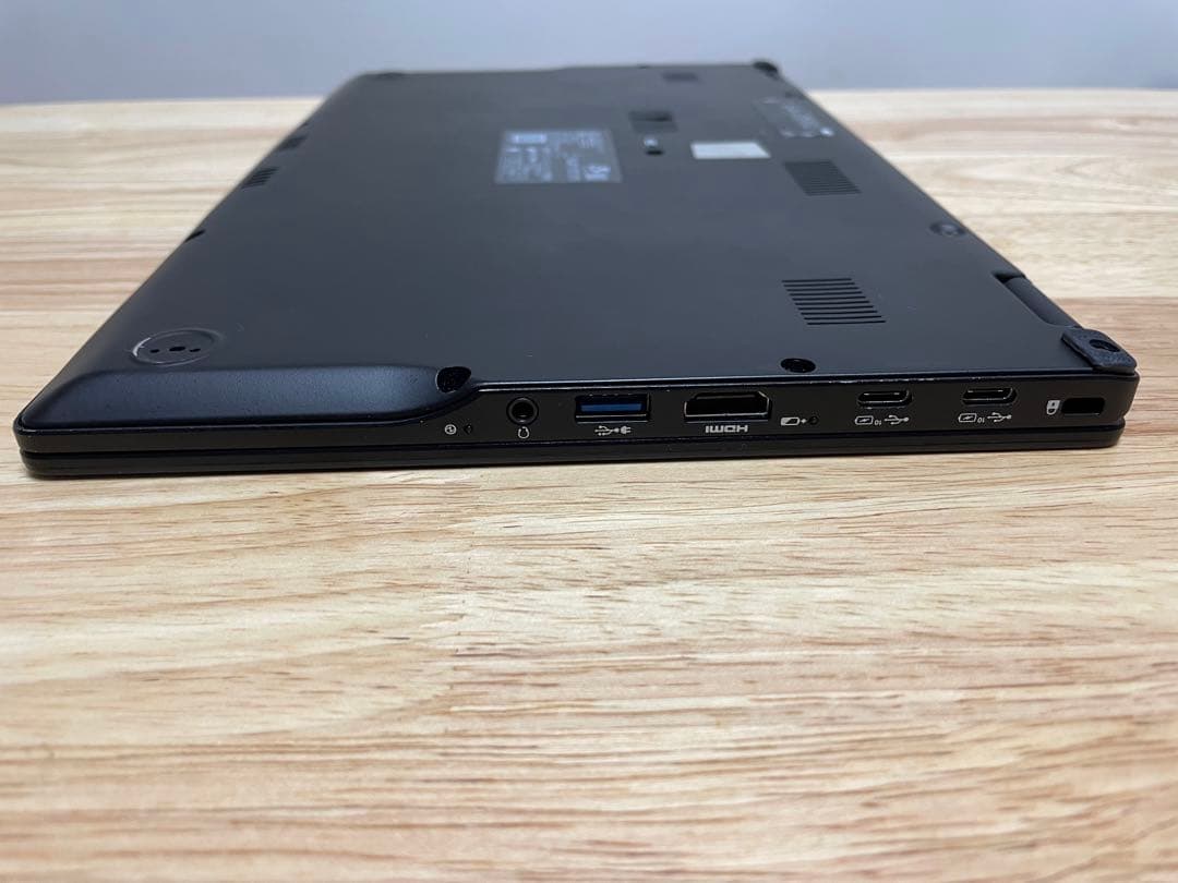 富士通 LIFEBOOK WU-X/G2 メモリ16GB SSD256GB i7