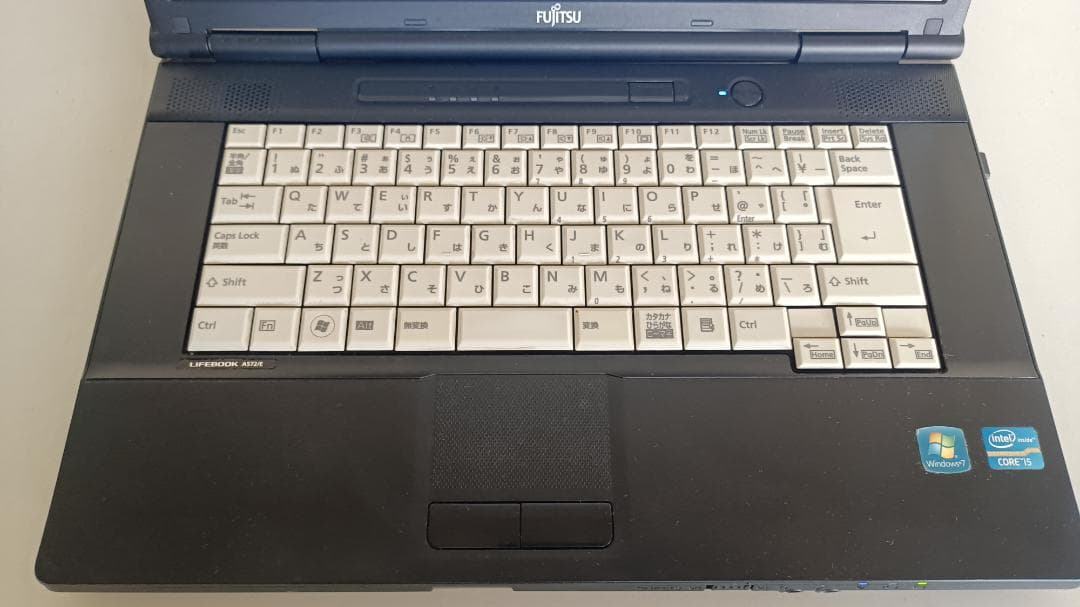 ノートパソコンFUJITSU Core i5 SSD office 大画面