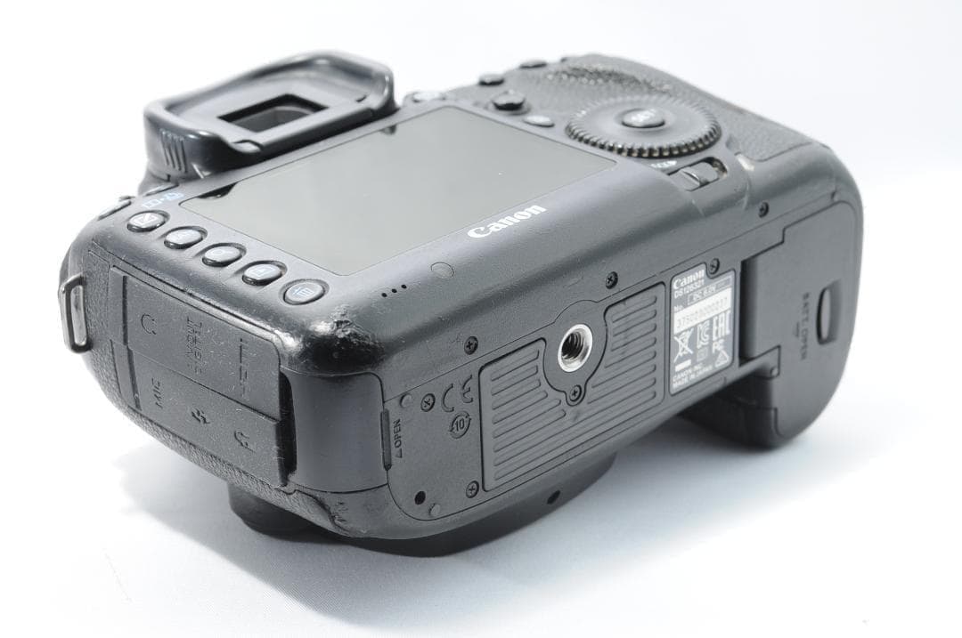 フルサイズ一眼レフデビュー❗️Canon 5D mark III✨️標準レンズ