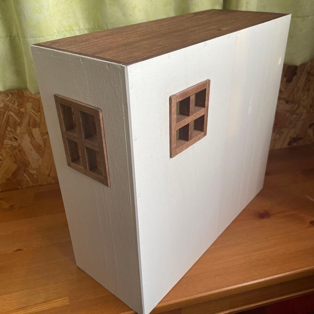 おうち型人形用木製収納ケース　ネオブライス　アイシードール　ドール用クローゼット