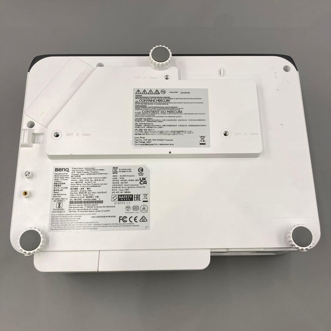 ★BenQ 4K DLP TK700 ゲーミングプロジェクター