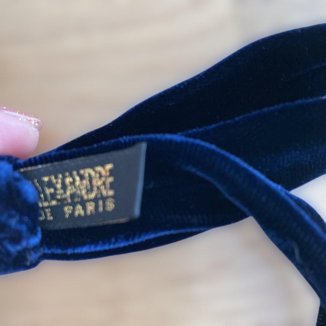 【ほぼ未使用】アレクサンドルドゥパリ　ベロアリボンポニー　ネイビー