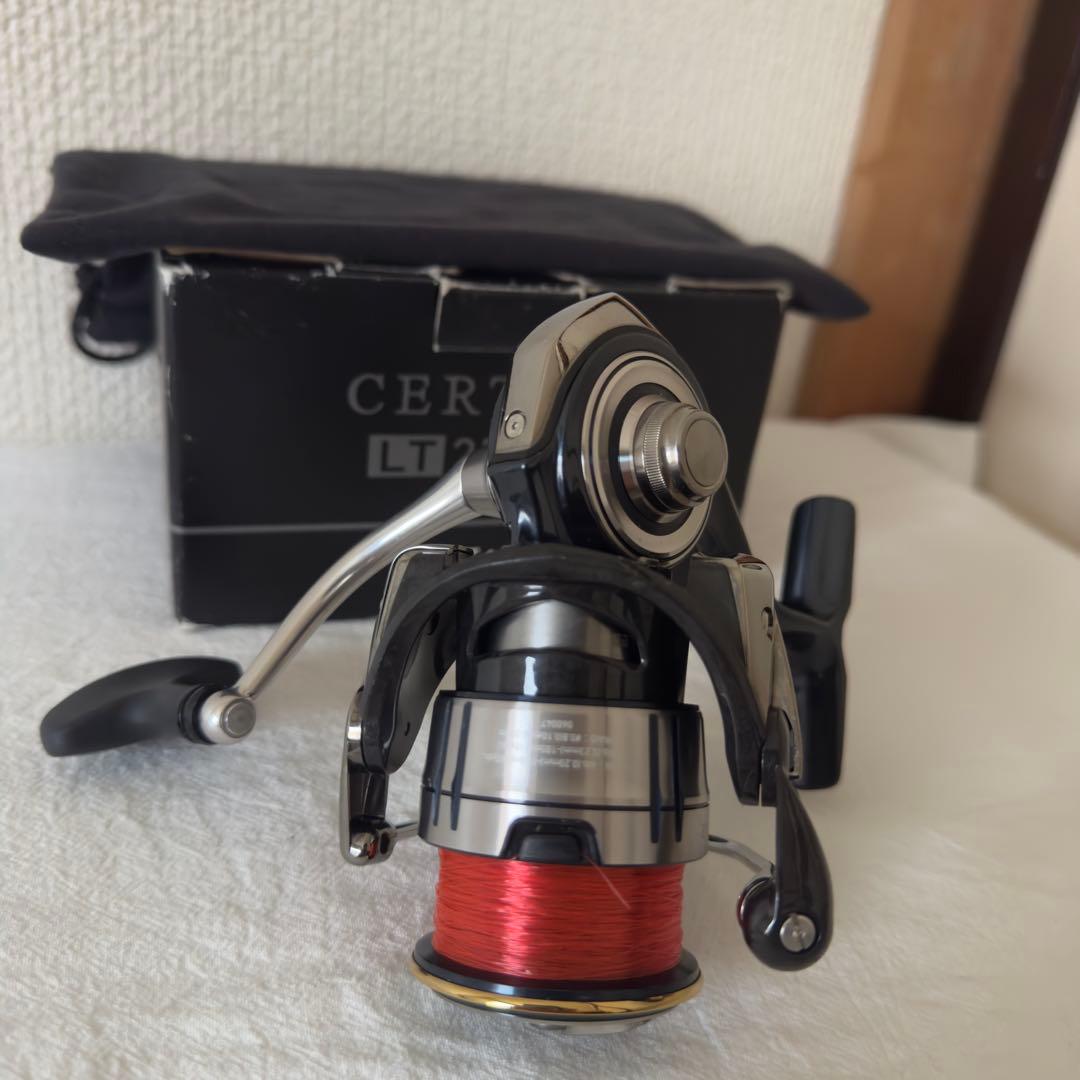 Daiwa 19CERTATE LT2500-H スピニングリール