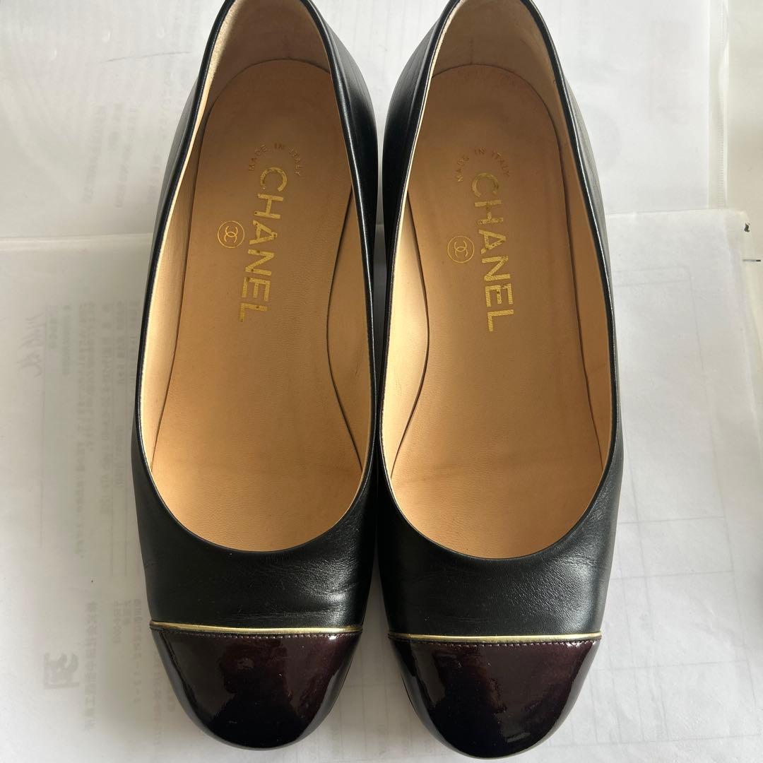 美品✨　CHANEL　36.5(23.5) レザー　ココマーク　シンプル　高級感