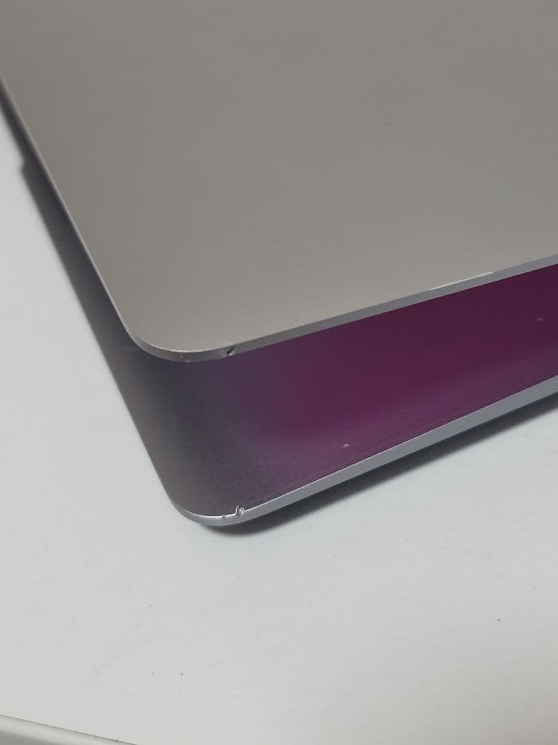 美品　Macbook Air 2020 i3 8GB 256GB 97回充電