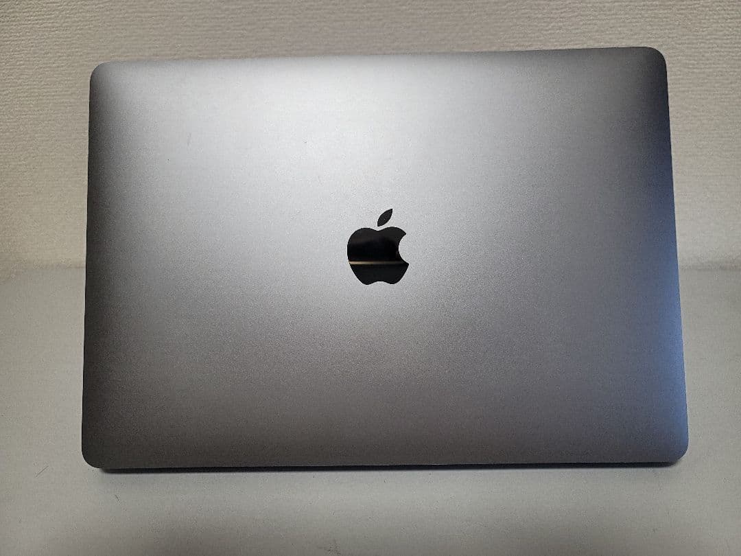 美品　Macbook Air 2020 i3 8GB 256GB 97回充電