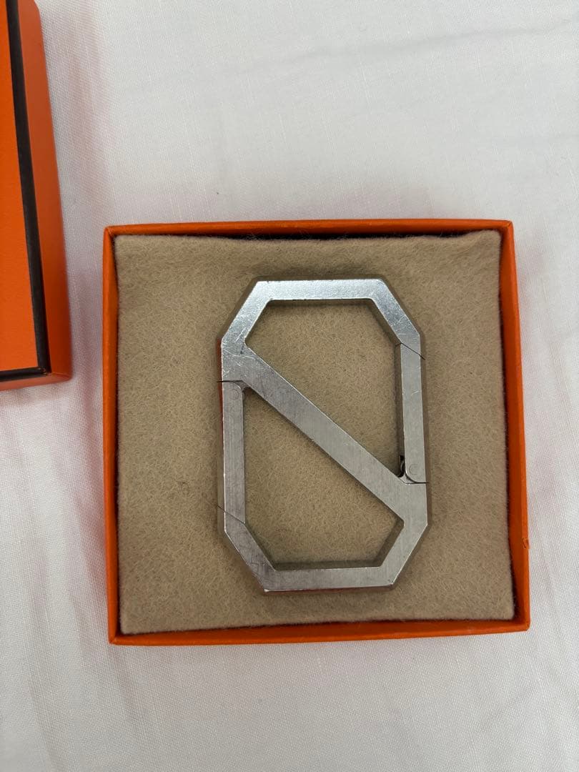 HERMES シルバー キーホルダー　カラビナ　デルタ