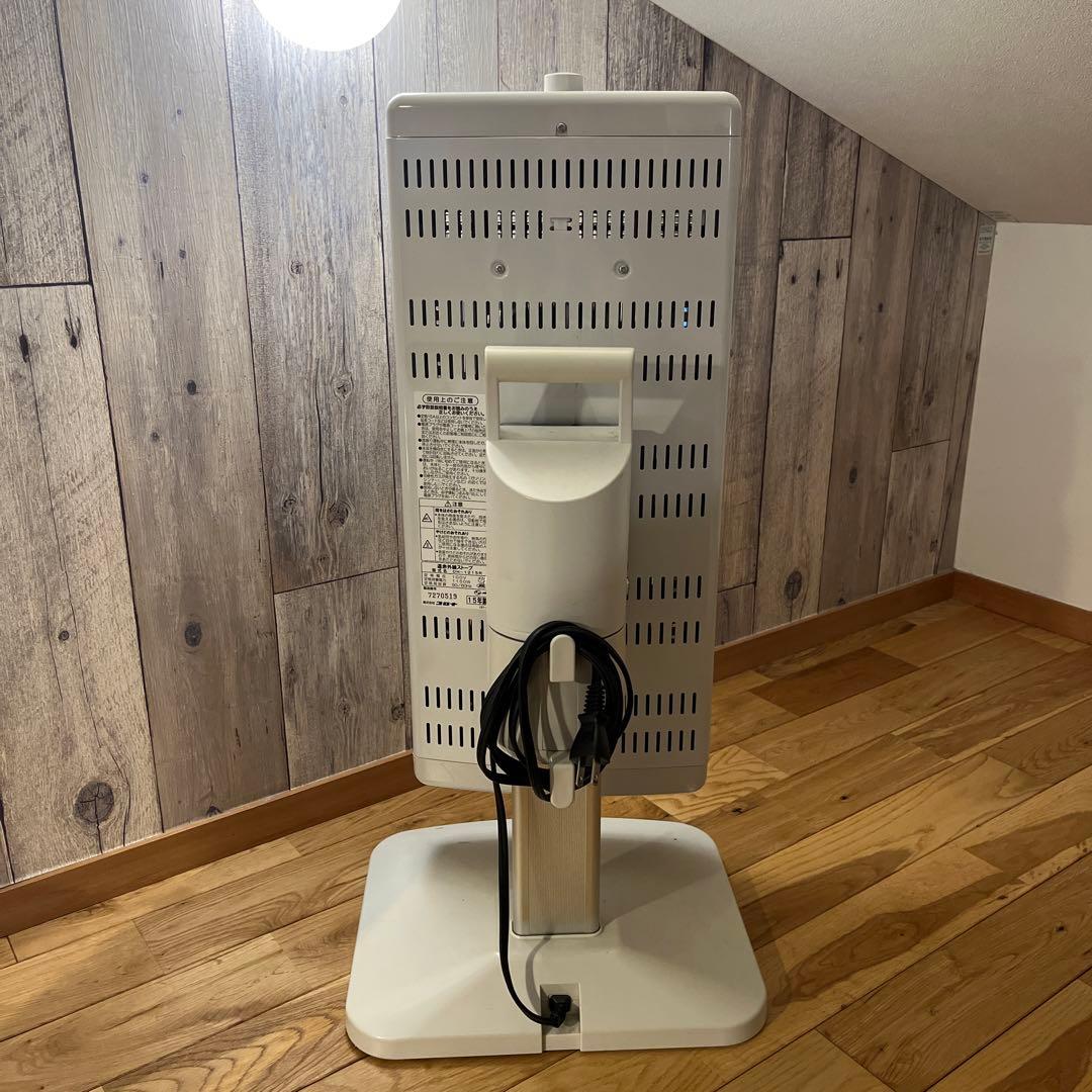 寒い冬に最適なヒーター　CORONA DH-1215R(SS)