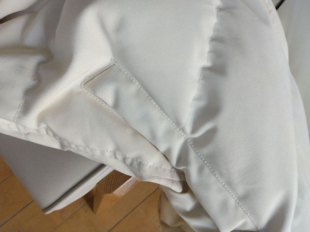 【美品です！】ダントン ホワイトダウンジャケット Mサイズ フード付き