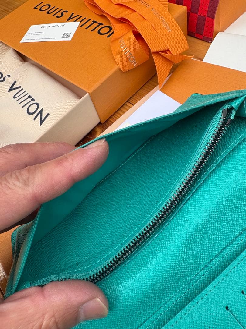 ルイ・ヴィトン ポルトフォイユ・ブラザ　長財布　中古