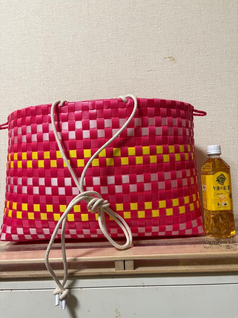 ひとちゃん　（作業用プラカゴ）