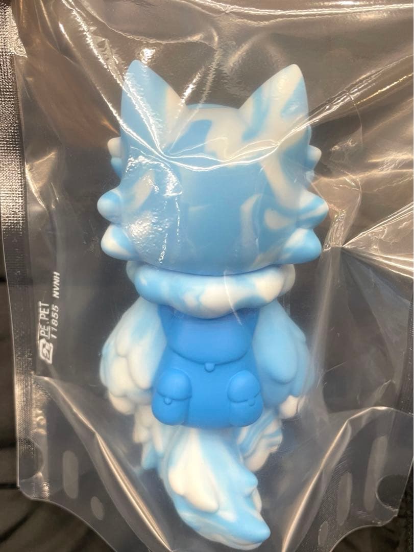 おおかみくん あらいきりこ　個展　青空　ソフビ