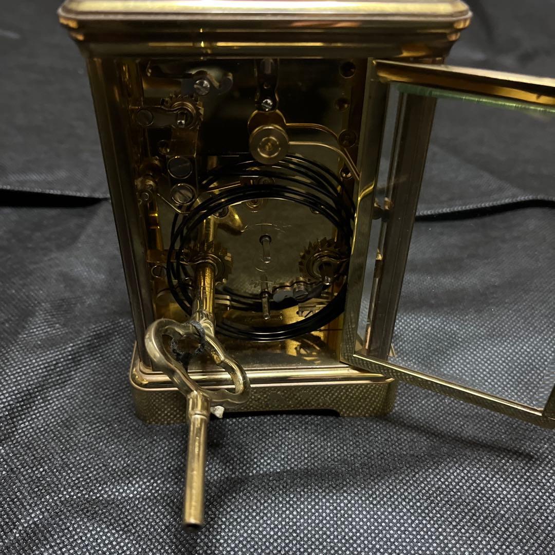 クラシックハンドル付き置時計