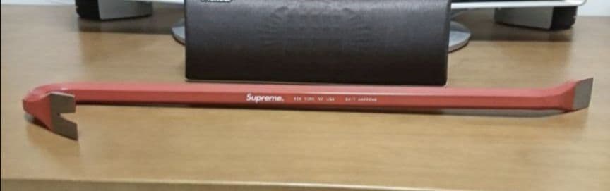 Supreme × Crowbar