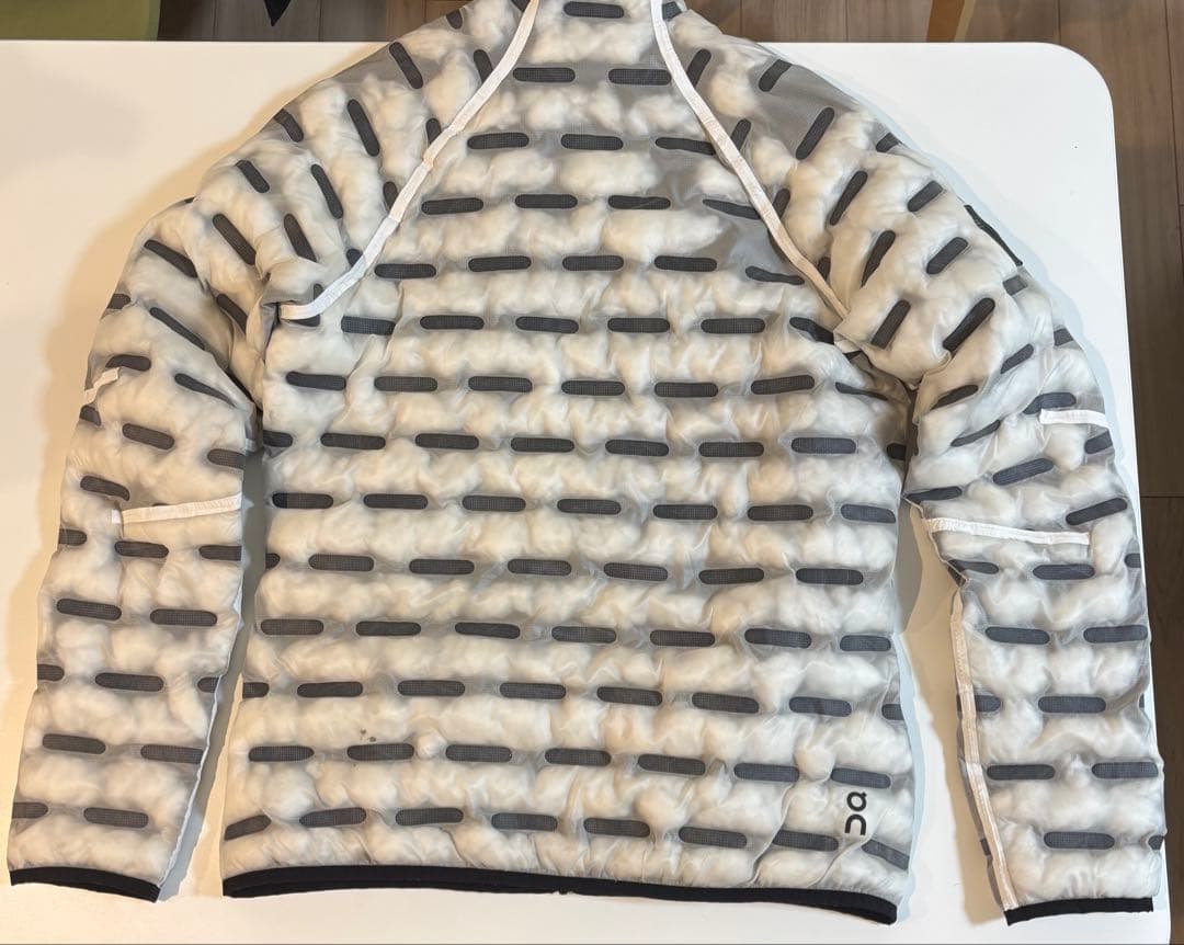 ぽむOn ブラック ライトジャケット レディースSサイズ