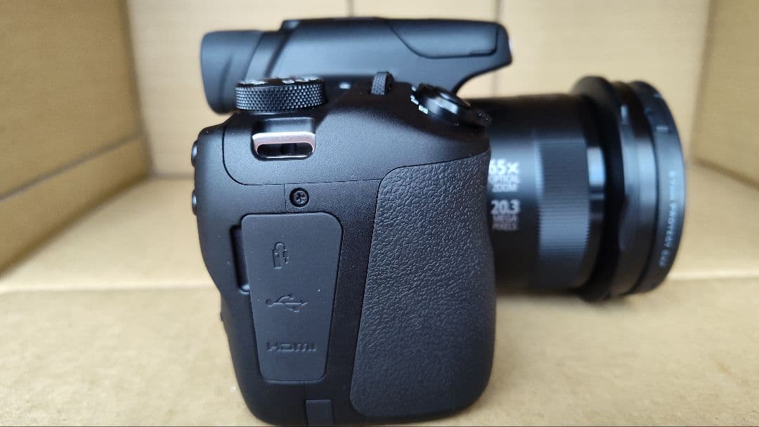 キャノン PowerShot SX70HS ブラック美品